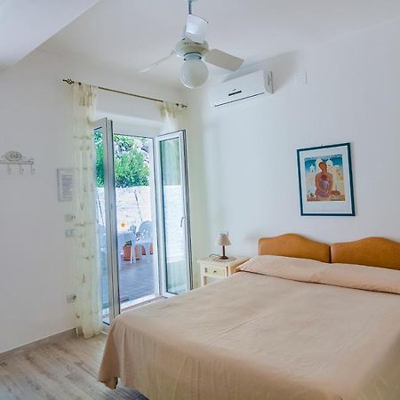 Bed and Breakfast La Citarea Форио Экстерьер фото